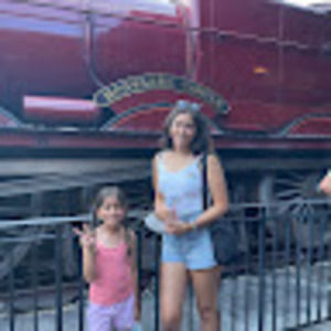 Meet your Posher, Daniela